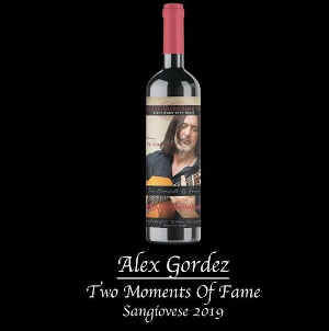 Alex-Gordez-Two-Moments-Of-Fame-Sonicated-Sangiovese-2019-300x302